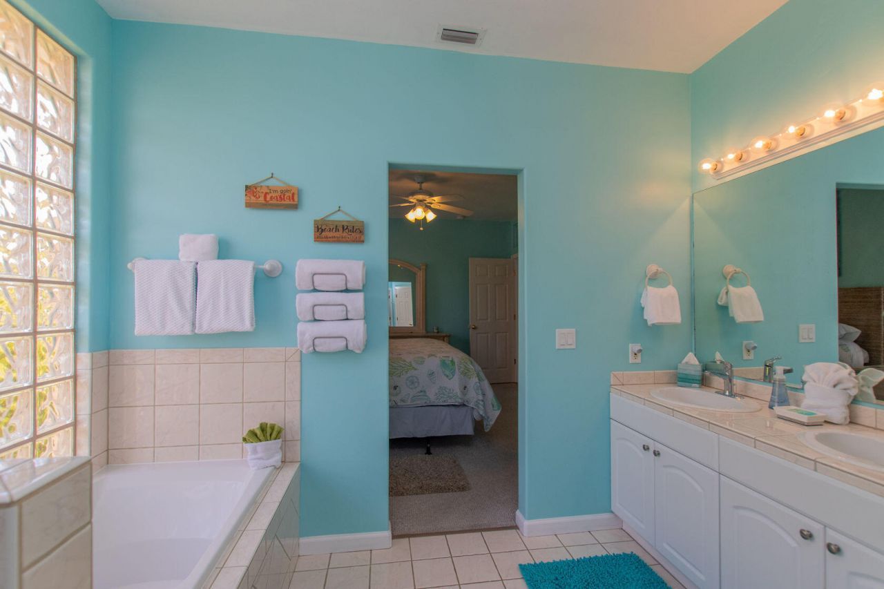 461 & 471 3rd Street, Key Colony, FL 33051 Photo