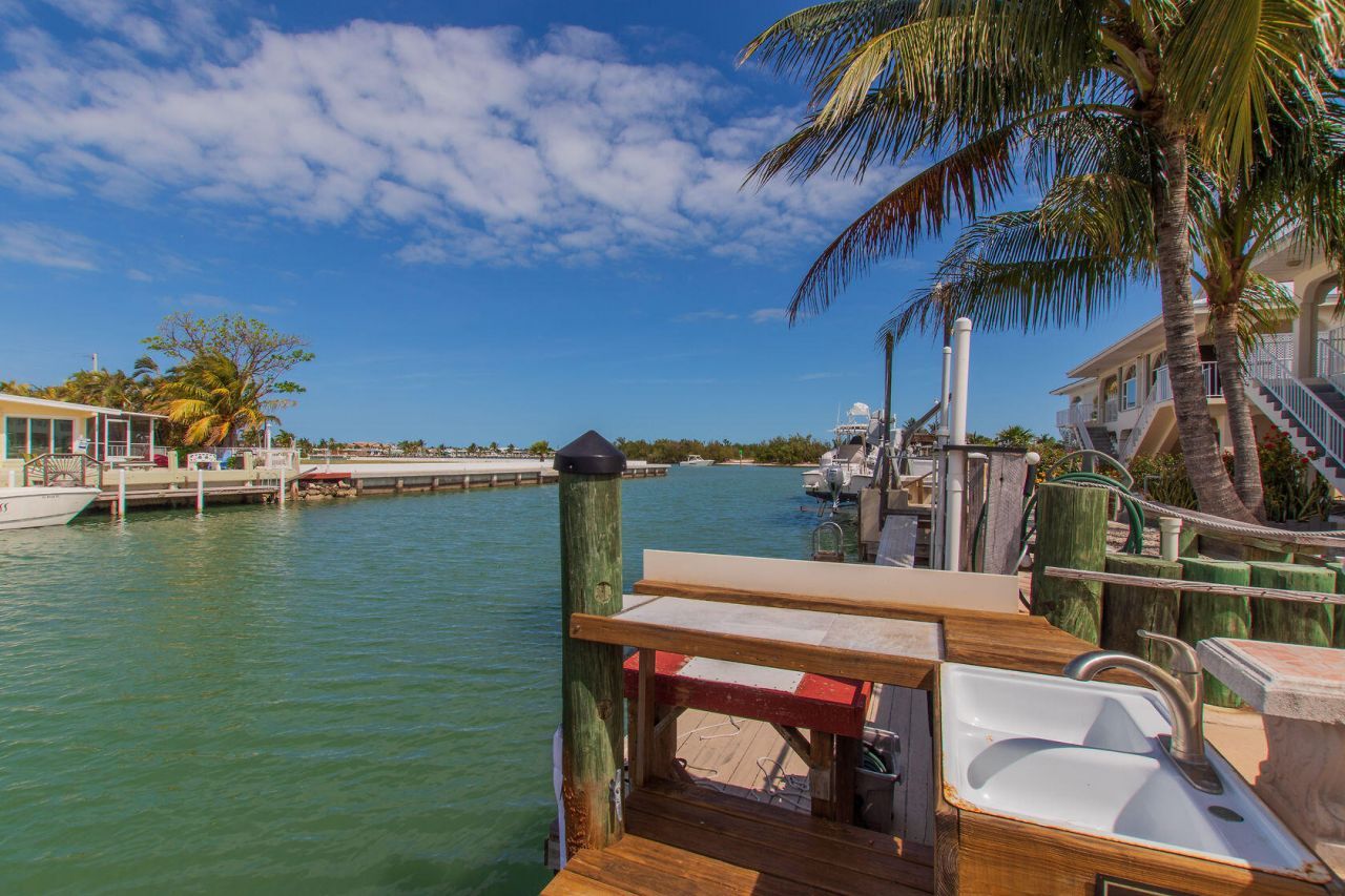 461 & 471 3rd Street, Key Colony, FL 33051 Photo