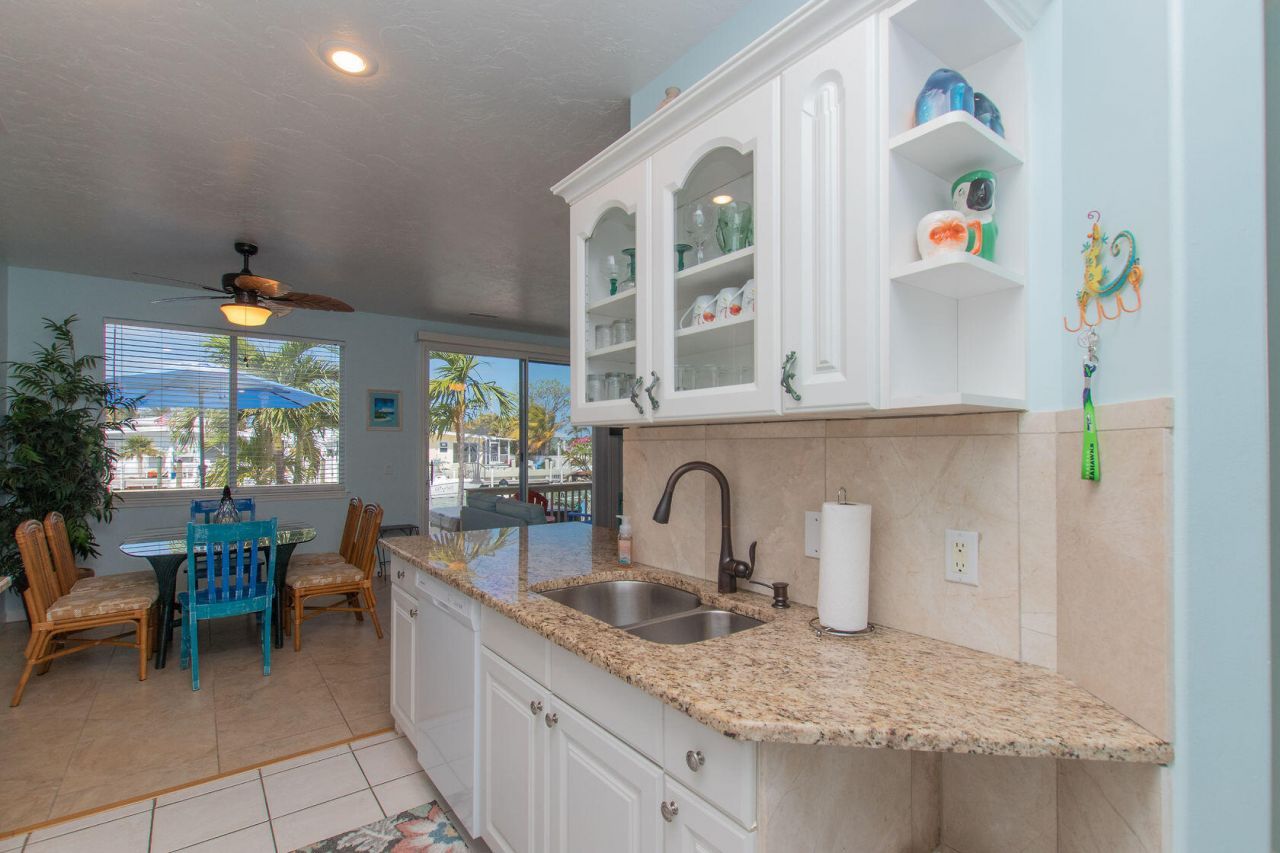 461 & 471 3rd Street, Key Colony, FL 33051 Photo
