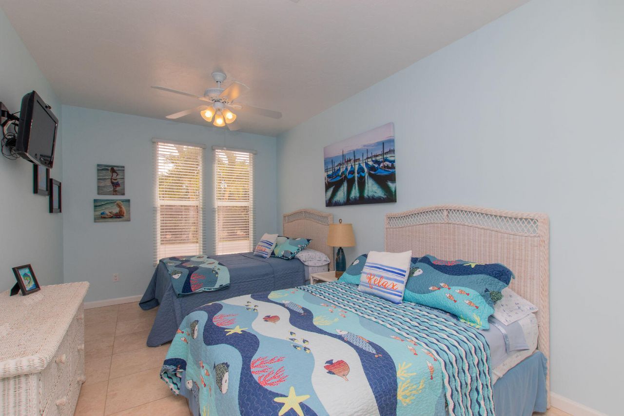 461 & 471 3rd Street, Key Colony, FL 33051 Photo