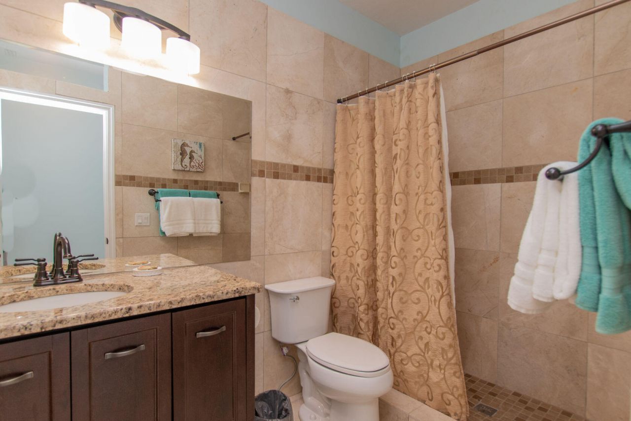 461 & 471 3rd Street, Key Colony, FL 33051 Photo