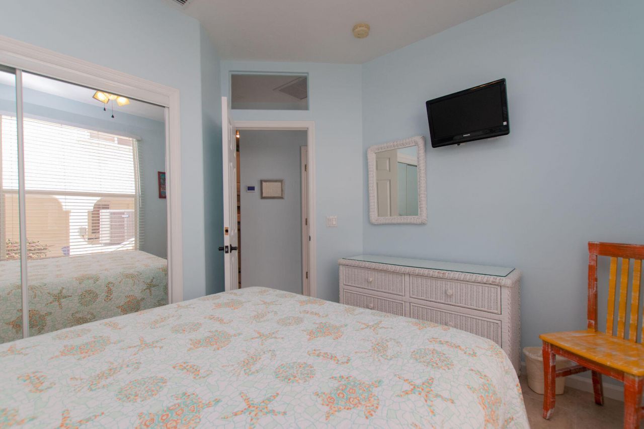 461 & 471 3rd Street, Key Colony, FL 33051 Photo