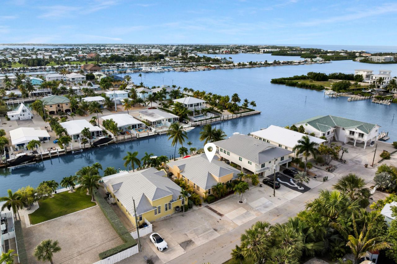 461 & 471 3rd Street, Key Colony, FL 33051 Photo