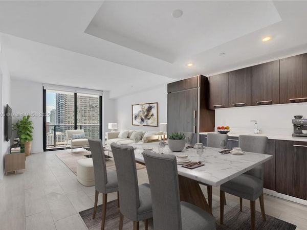 45 SW 9th St, Unit 2105, Miami, FL 33130