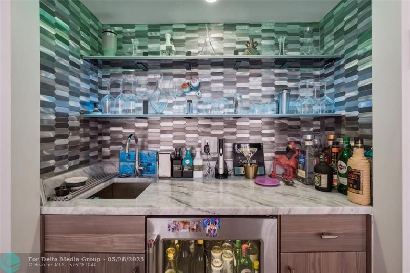 3100 NE 48th Street, Unit 310, Fort Lauderdale, FL 33308 Photo