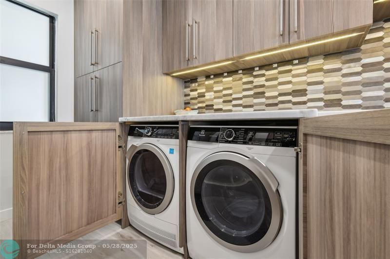 3100 NE 48th Street, Unit 310, Fort Lauderdale, FL 33308 Photo