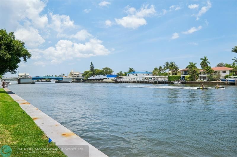 3100 NE 48th Street, Unit 310, Fort Lauderdale, FL 33308 Photo