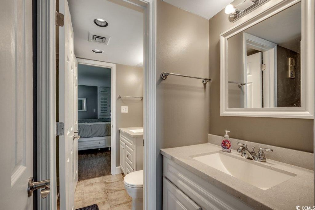 7500 N Ocean Blvd. Photo 11