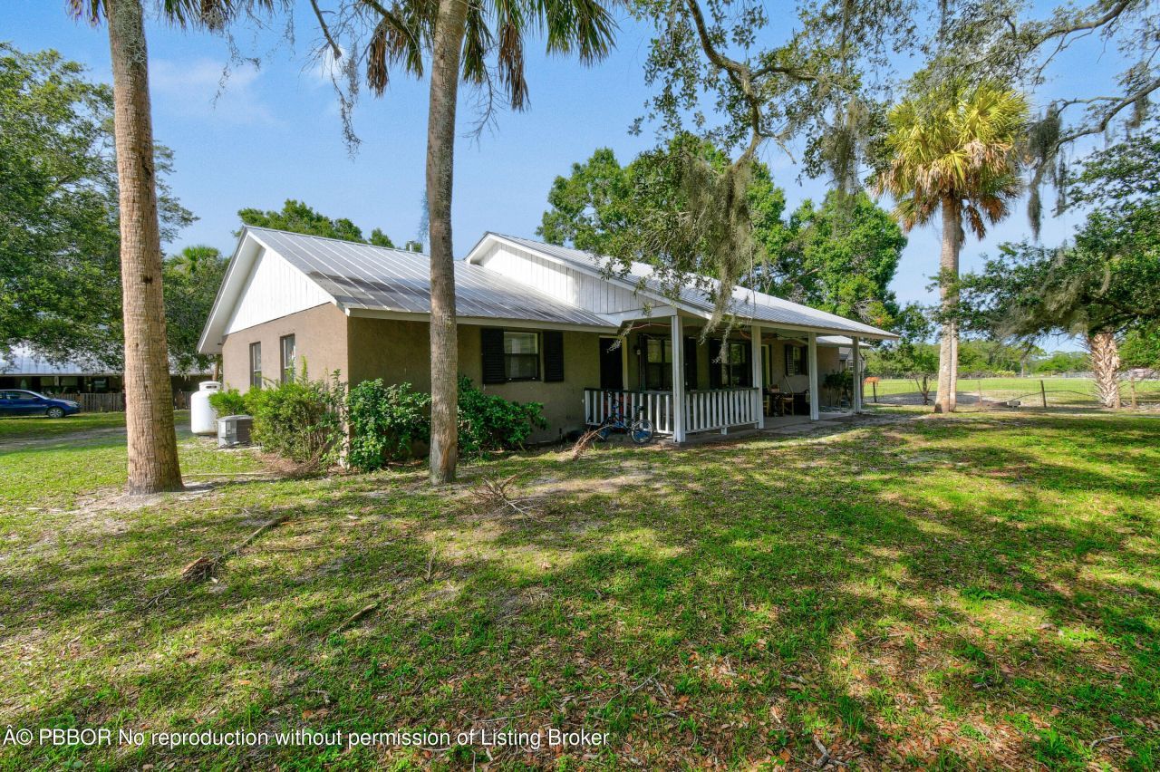 9601 SW Fox Brown Road, Indiantown, FL 34956 Photo