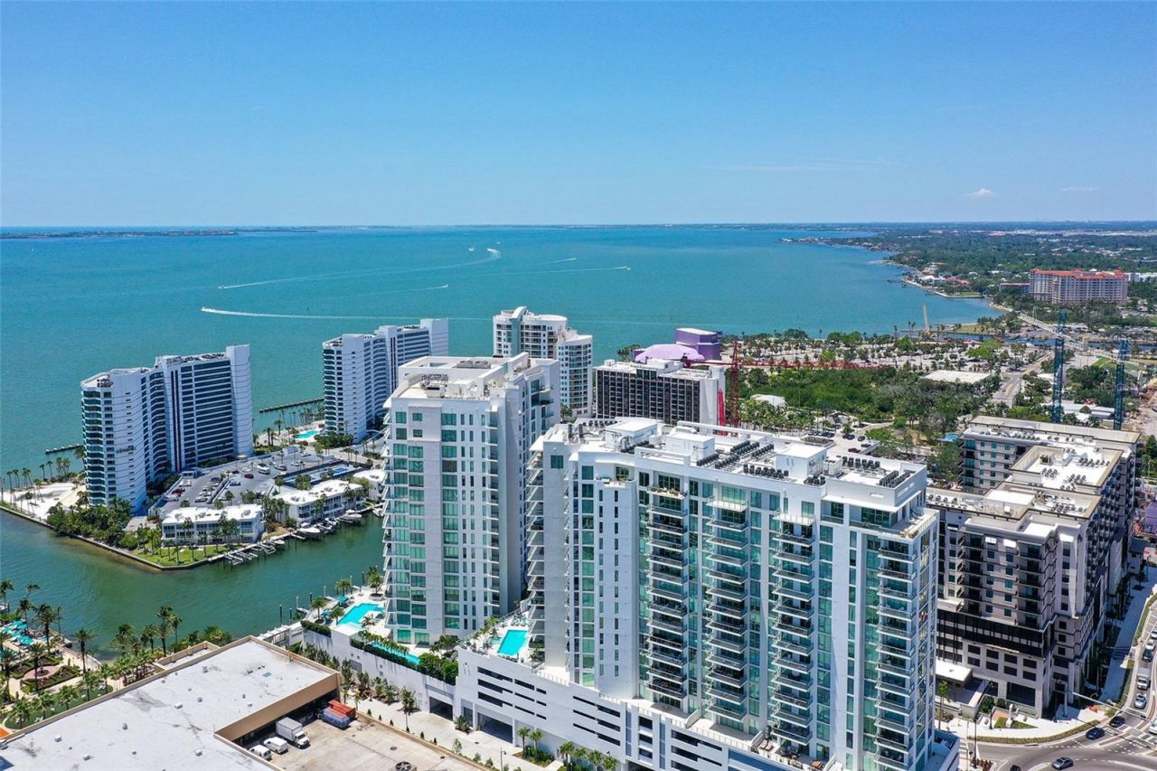 301 Quay Commons, Unit 1208, Sarasota, FL 34236 Photo