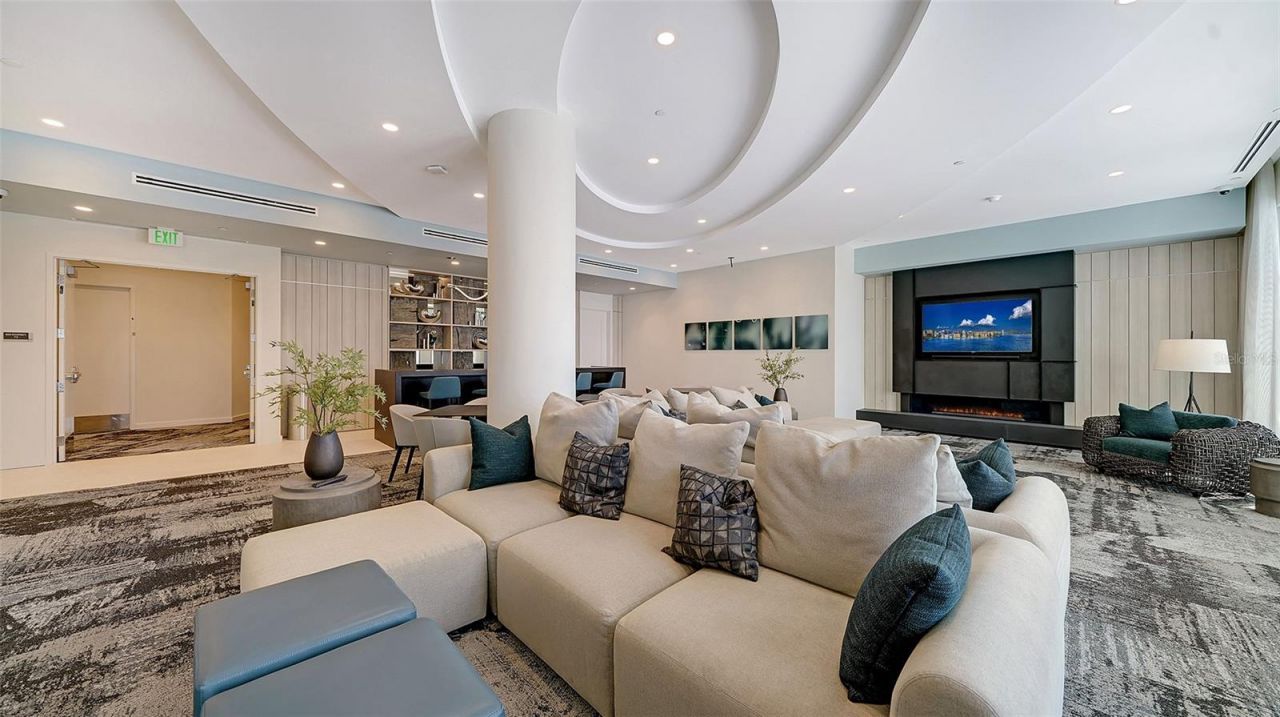 301 Quay Commons, Unit 1208, Sarasota, FL 34236 Photo