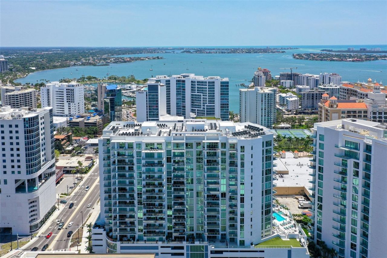 301 Quay Commons, Unit 1208, Sarasota, FL 34236 Photo