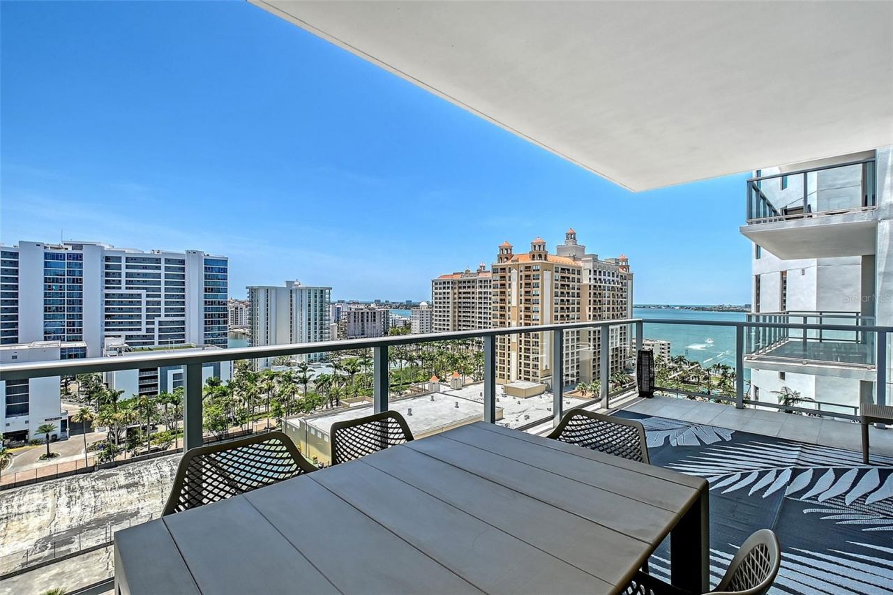 301 Quay Commons, Unit 1208, Sarasota, FL 34236 Photo