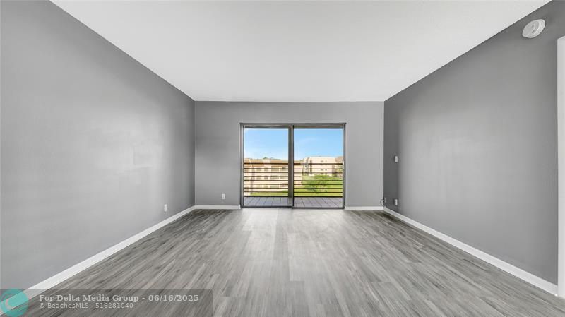 10433 Sunrise Lakes Boulevard, Unit 409, Sunrise, FL 33322 Photo
