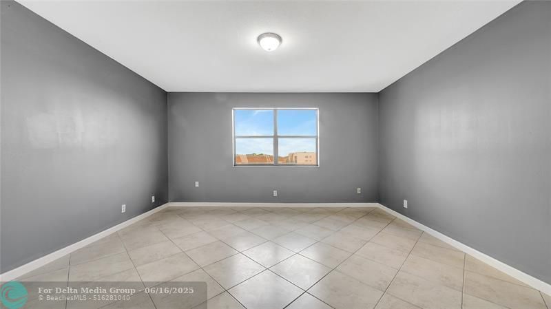 10433 Sunrise Lakes Boulevard, Unit 409, Sunrise, FL 33322 Photo