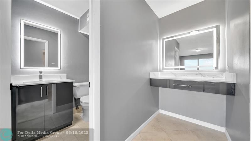 10433 Sunrise Lakes Boulevard, Unit 409, Sunrise, FL 33322 Photo