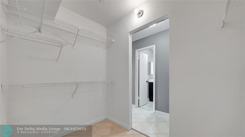 10433 Sunrise Lakes Boulevard, Unit 409, Sunrise, FL 33322 Photo