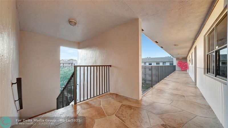 10433 Sunrise Lakes Boulevard, Unit 409, Sunrise, FL 33322 Photo