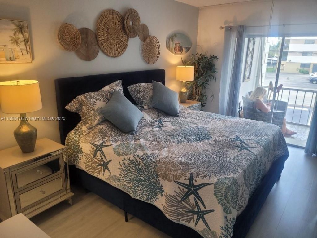 300 Golden Isles Dr, Unit 217, Hallandale Beach, FL 33009 Photo