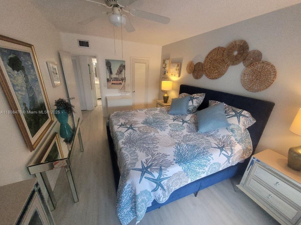 300 Golden Isles Dr, Unit 217, Hallandale Beach, FL 33009 Photo