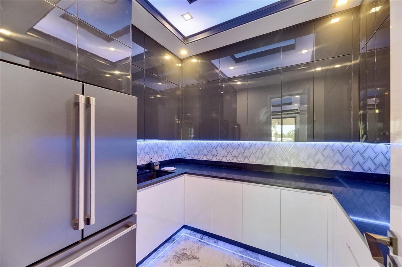 6522 Simone Shores Circle, Apollo Beach, FL 33572 Photo