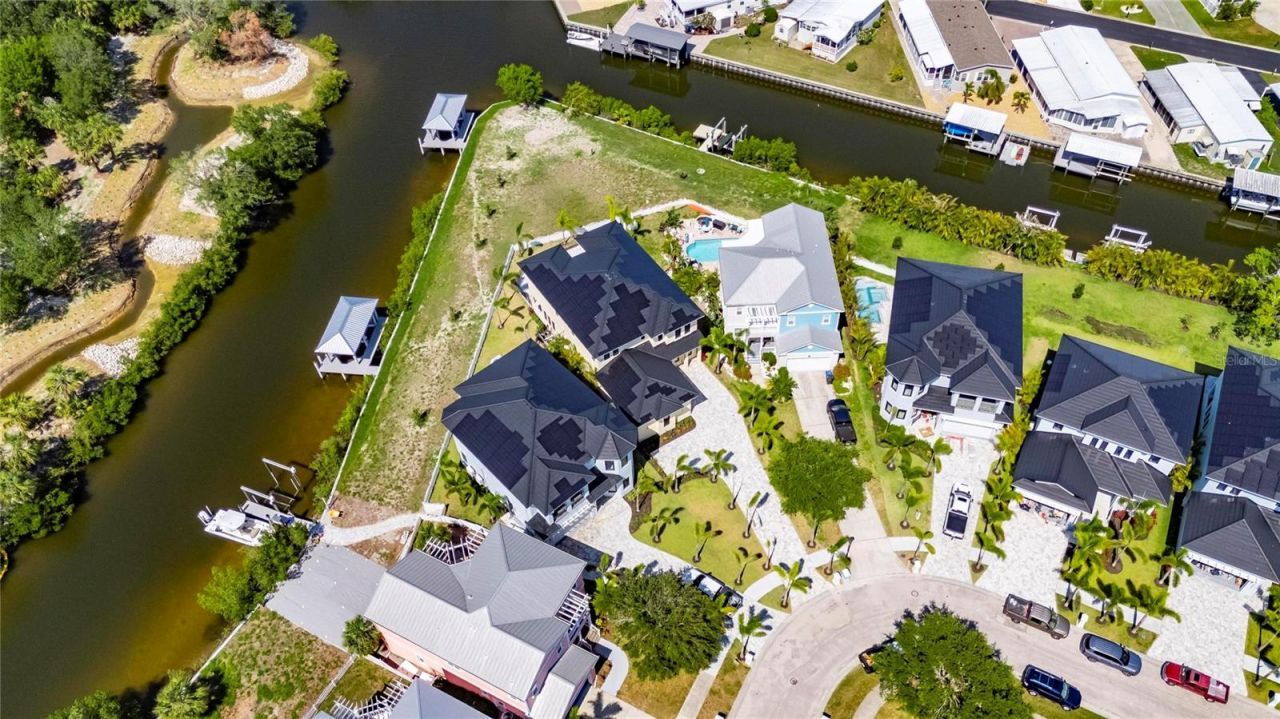 6522 Simone Shores Circle, Apollo Beach, FL 33572 Photo