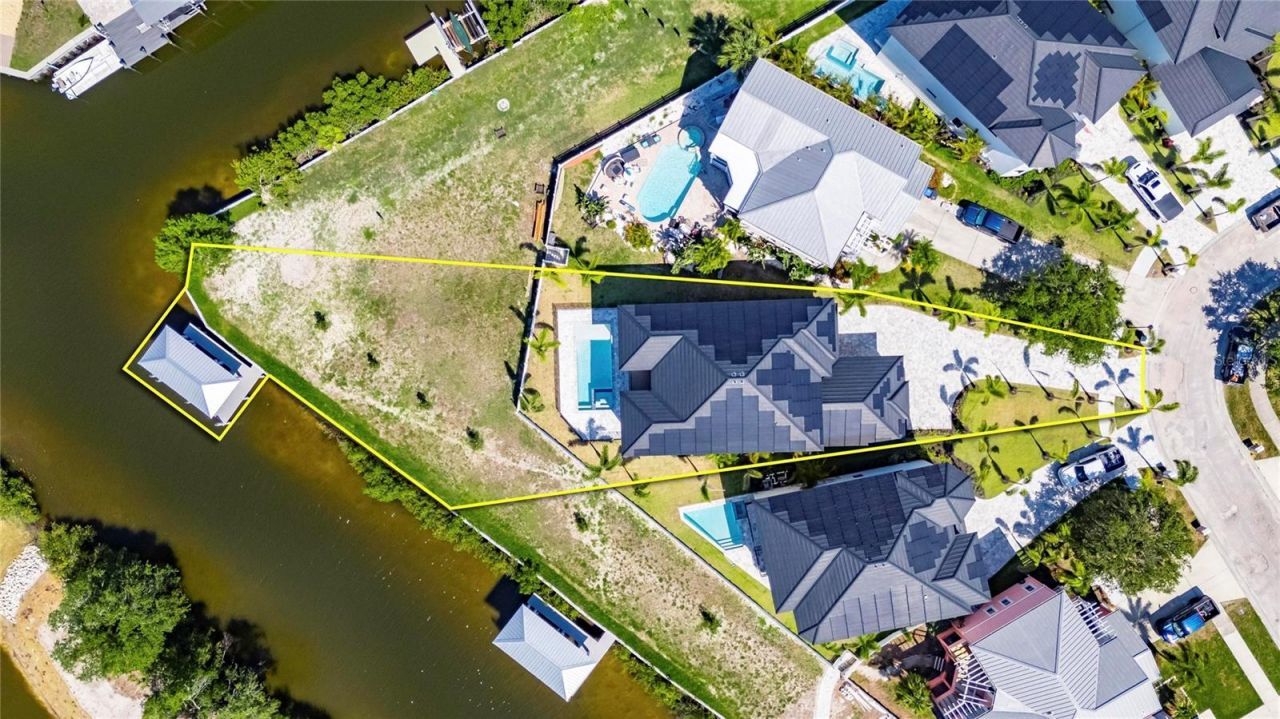 6522 Simone Shores Circle, Apollo Beach, FL 33572 Photo