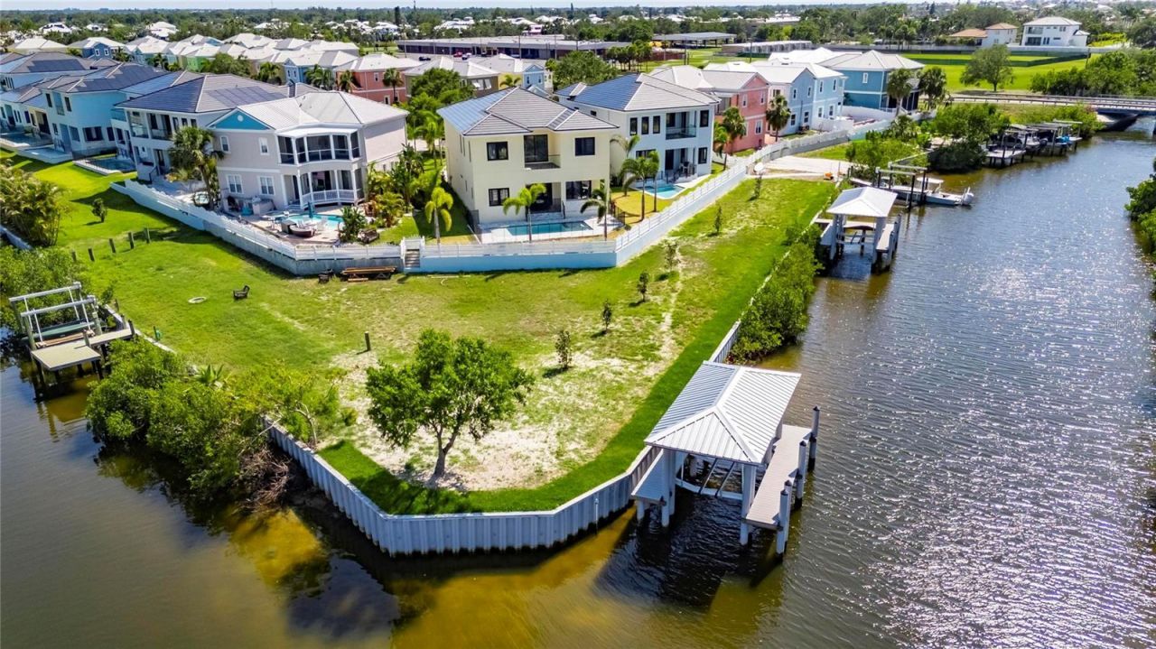 6522 Simone Shores Circle, Apollo Beach, FL 33572 Photo