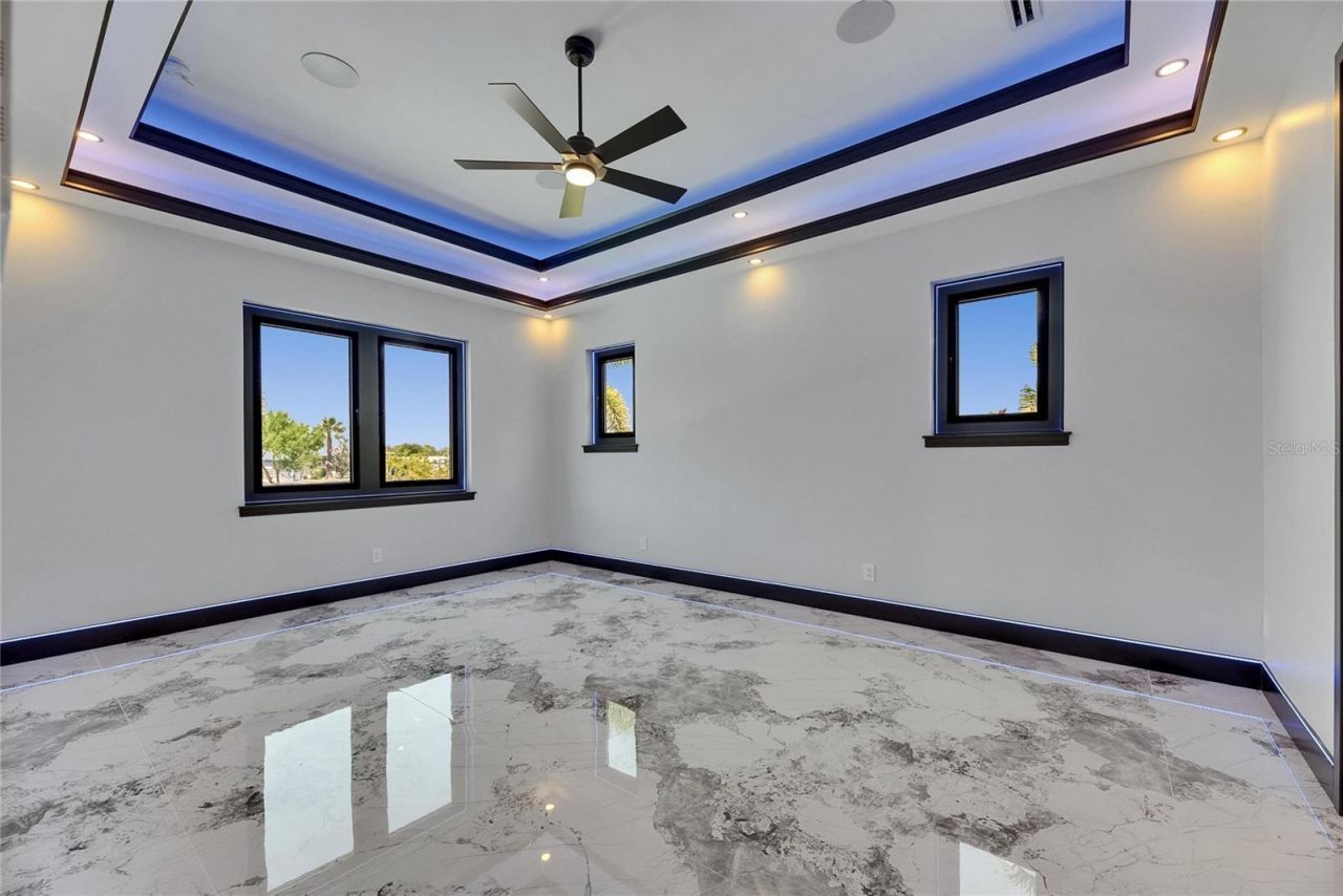 6522 Simone Shores Circle, Apollo Beach, FL 33572 Photo