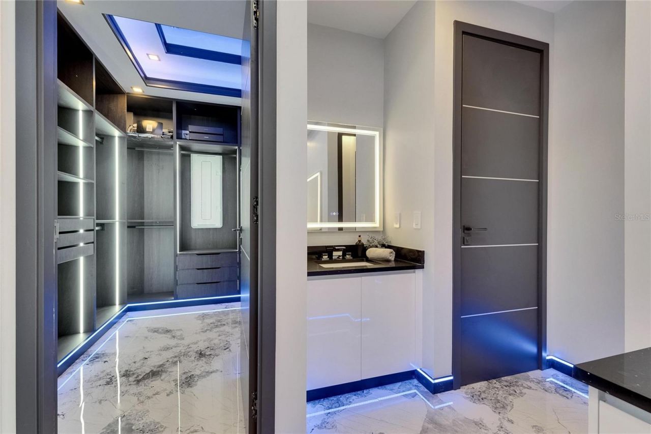 6522 Simone Shores Circle, Apollo Beach, FL 33572 Photo