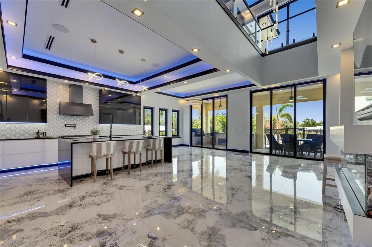 6522 Simone Shores Circle, Apollo Beach, FL 33572 Photo