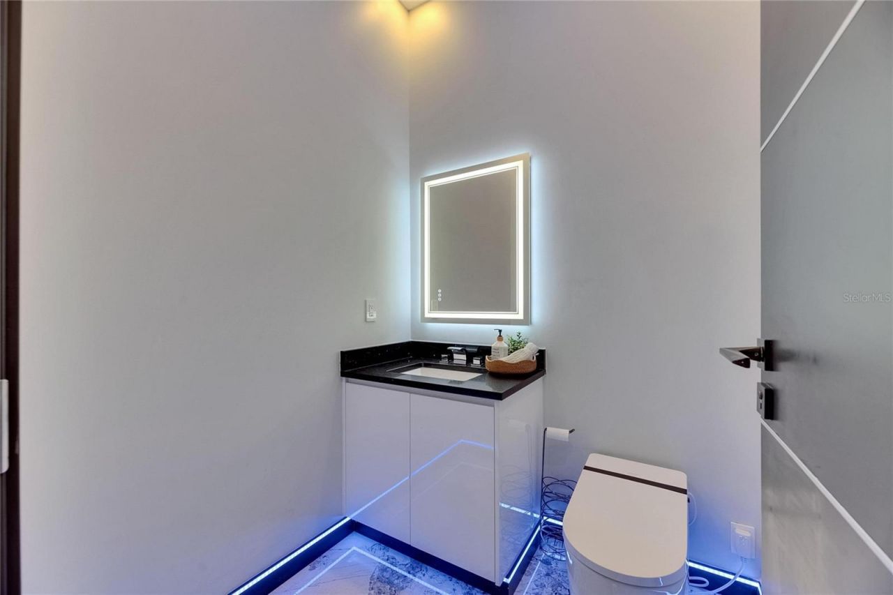 6522 Simone Shores Circle, Apollo Beach, FL 33572 Photo