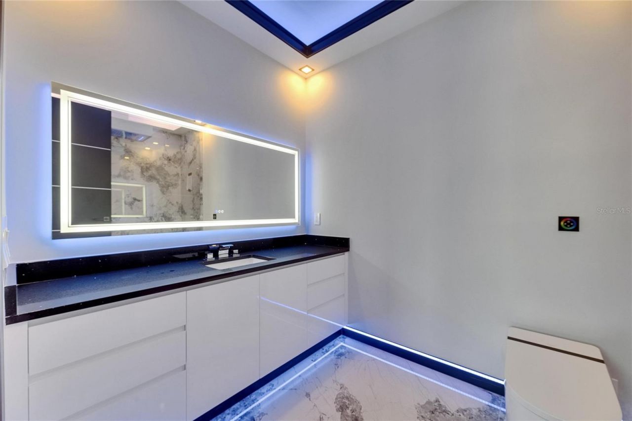 6522 Simone Shores Circle, Apollo Beach, FL 33572 Photo