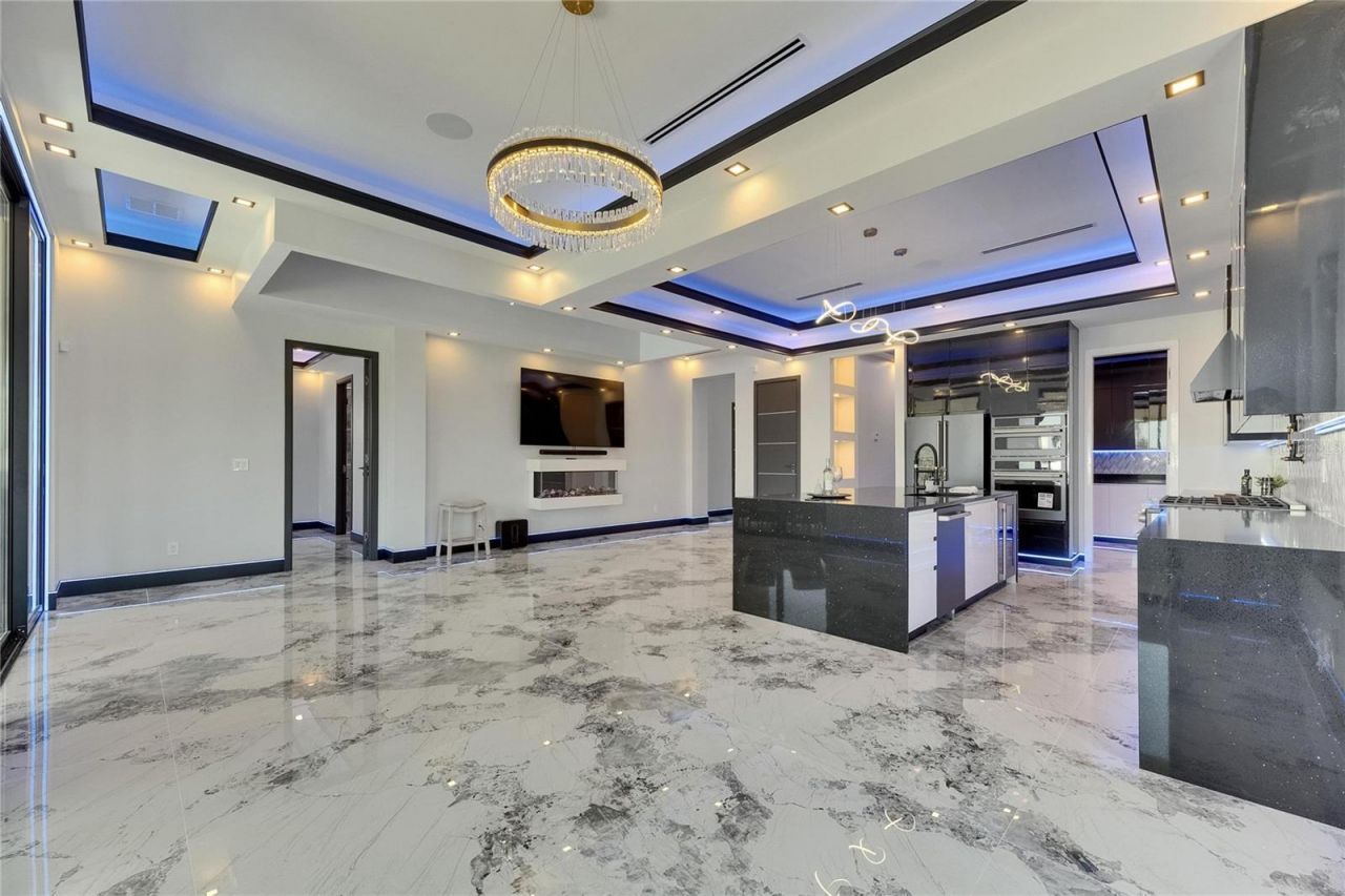 6522 Simone Shores Circle, Apollo Beach, FL 33572 Photo