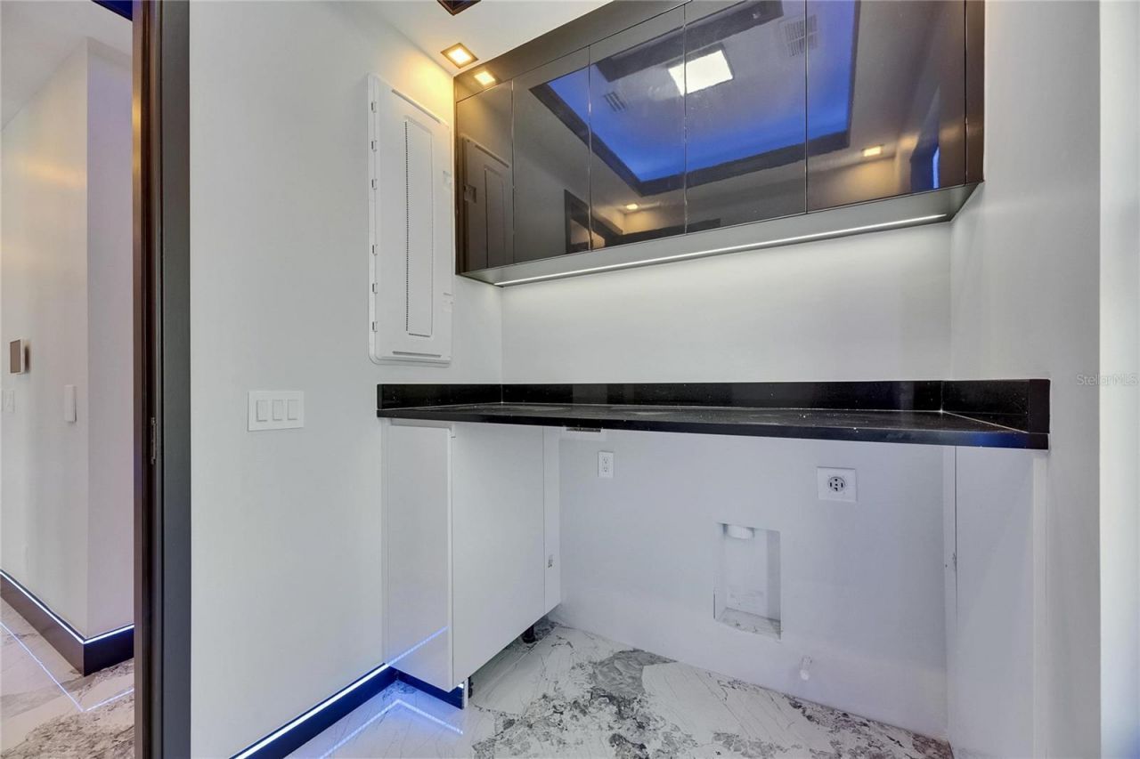 6522 Simone Shores Circle, Apollo Beach, FL 33572 Photo