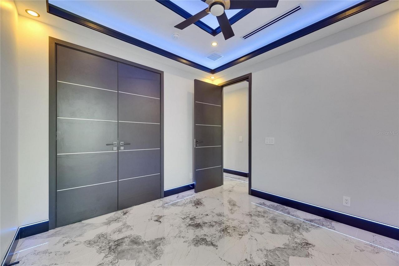 6522 Simone Shores Circle, Apollo Beach, FL 33572 Photo