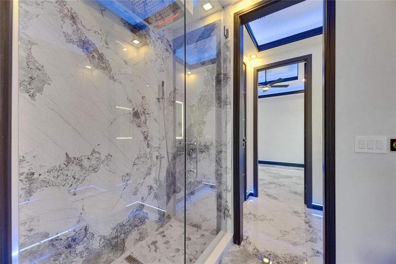 6522 Simone Shores Circle, Apollo Beach, FL 33572 Photo