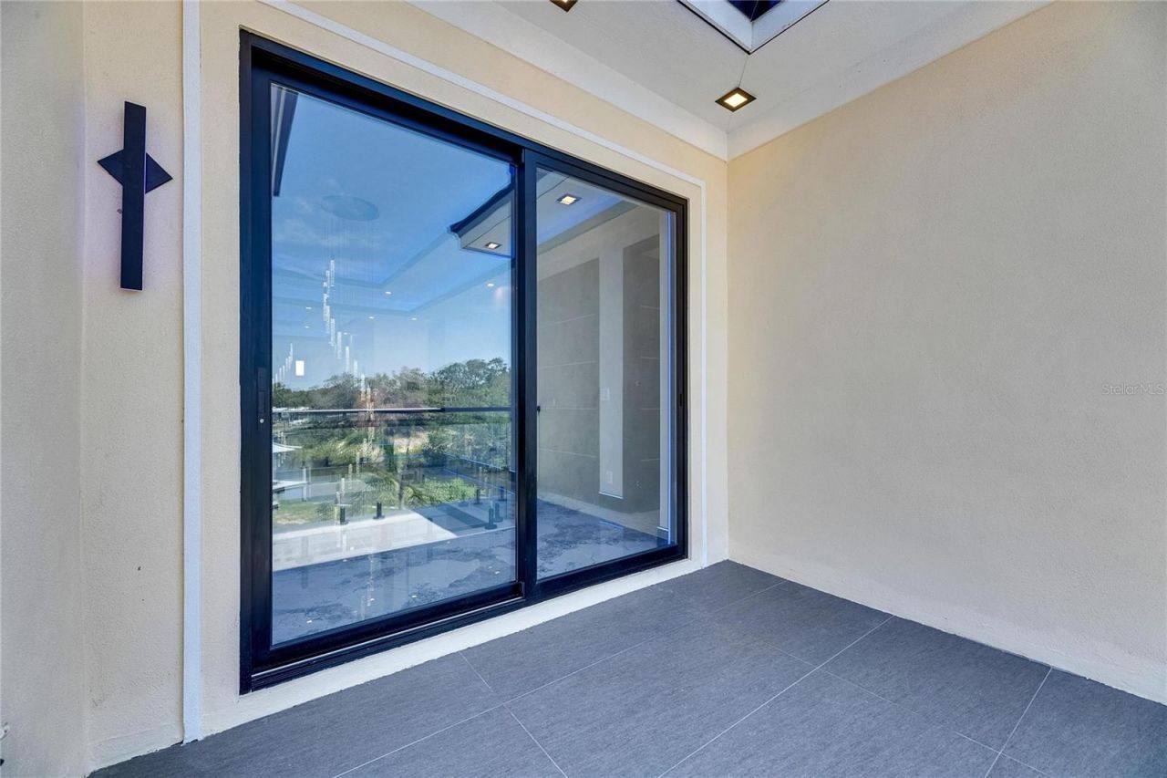 6522 Simone Shores Circle, Apollo Beach, FL 33572 Photo