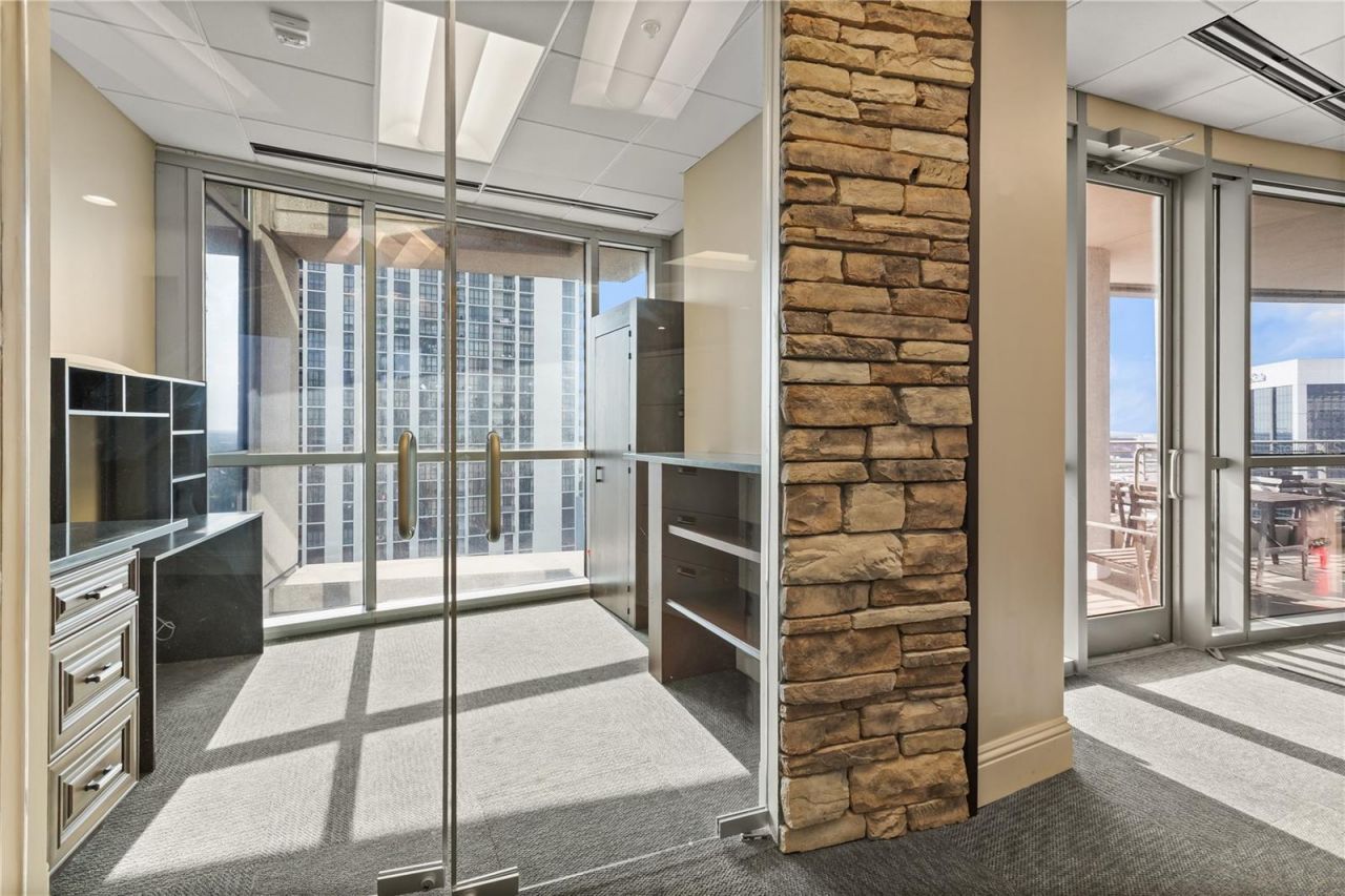 Please Call For Address, Orlando, FL 32801 Photo