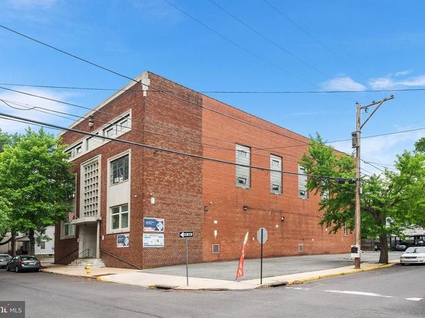 379 CHERRY STREET, POTTSTOWN, PA 19464