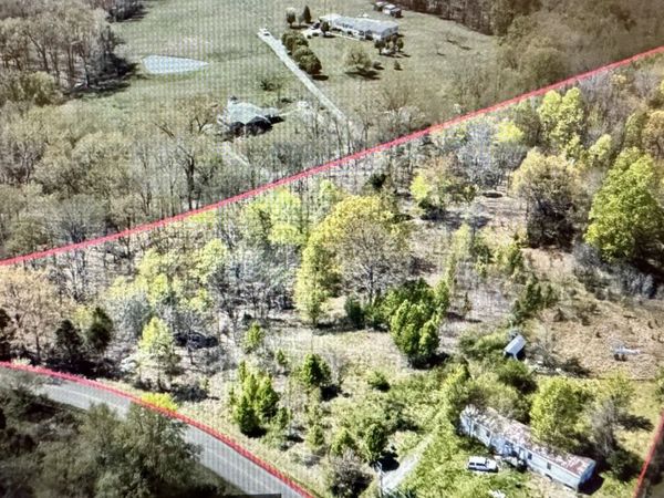 3350 Knight Rd NE, Woodlawn, TN 37191