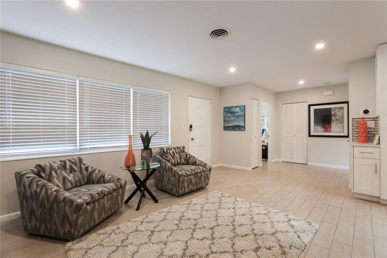 2266 Clematis Street, Sarasota, FL 34239 Photo