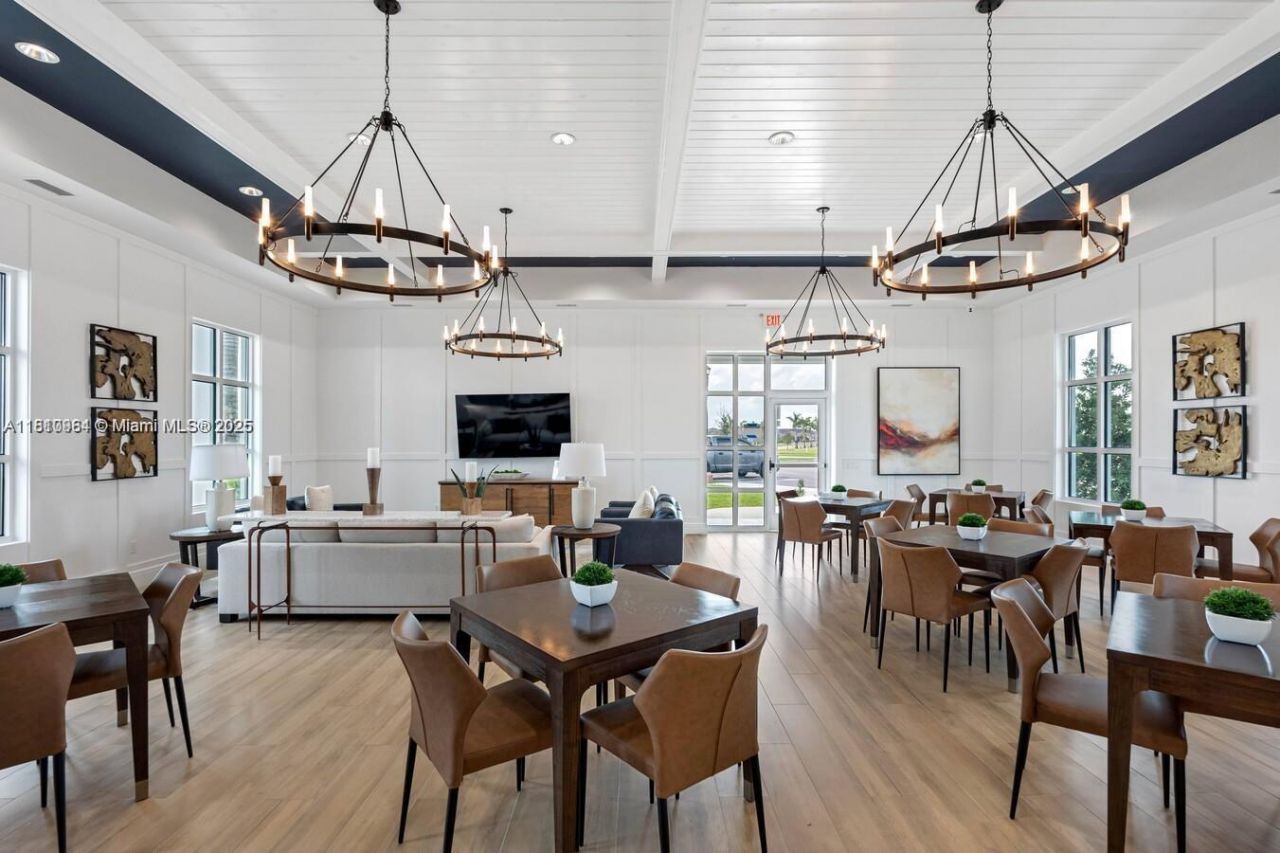 13138 Valletta Way, Unit 21-210, Port Saint Lucie, FL 34987 Photo