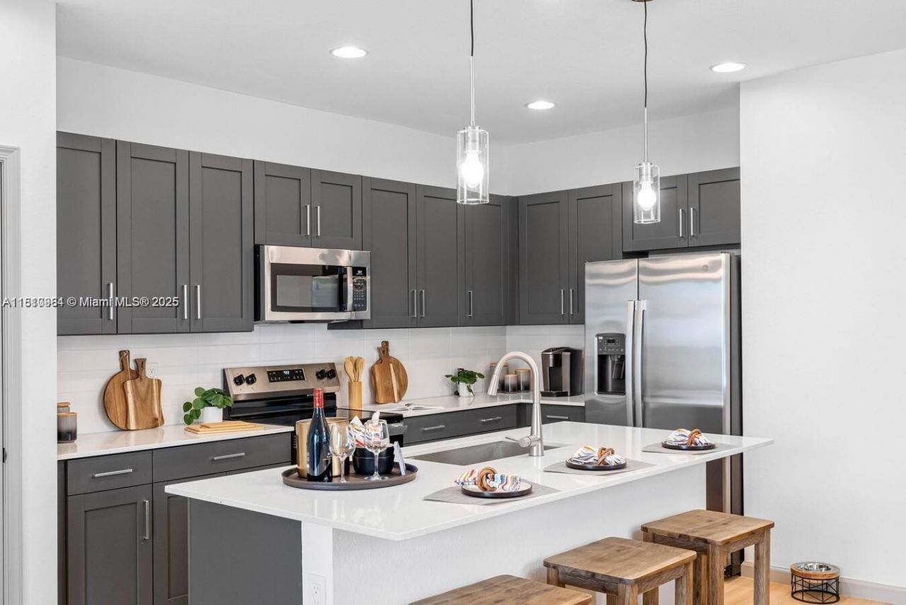 13138 Valletta Way, Unit 21-210, Port Saint Lucie, FL 34987 Photo