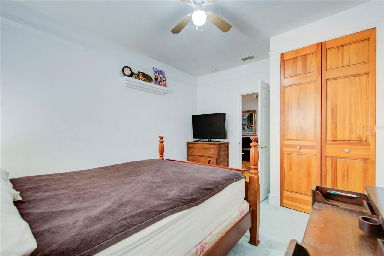 921 24th Avenue N, Saint Petersburg, FL 33704 Photo