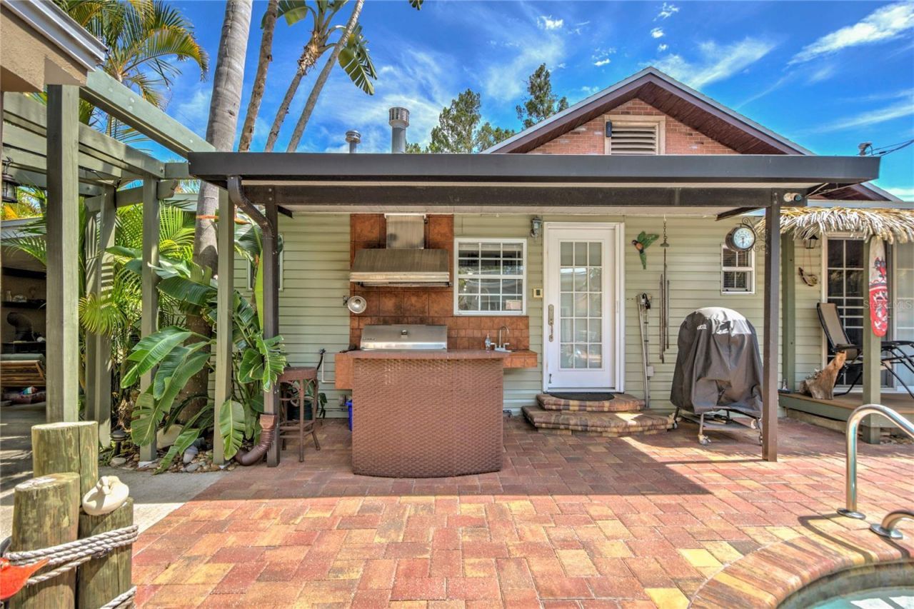 921 24th Avenue N, Saint Petersburg, FL 33704 Photo