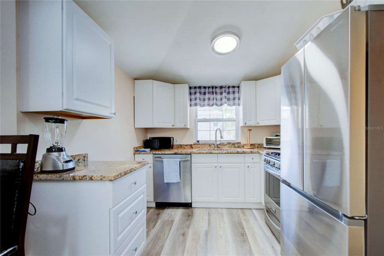 921 24th Avenue N, Saint Petersburg, FL 33704 Photo