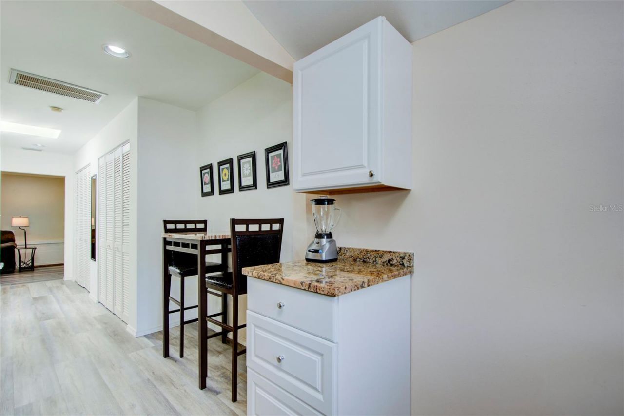 921 24th Avenue N, Saint Petersburg, FL 33704 Photo