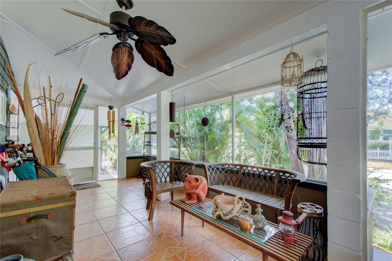 921 24th Avenue N, Saint Petersburg, FL 33704 Photo