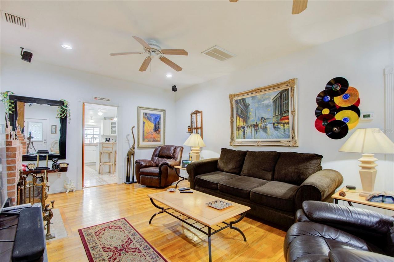 921 24th Avenue N, Saint Petersburg, FL 33704 Photo